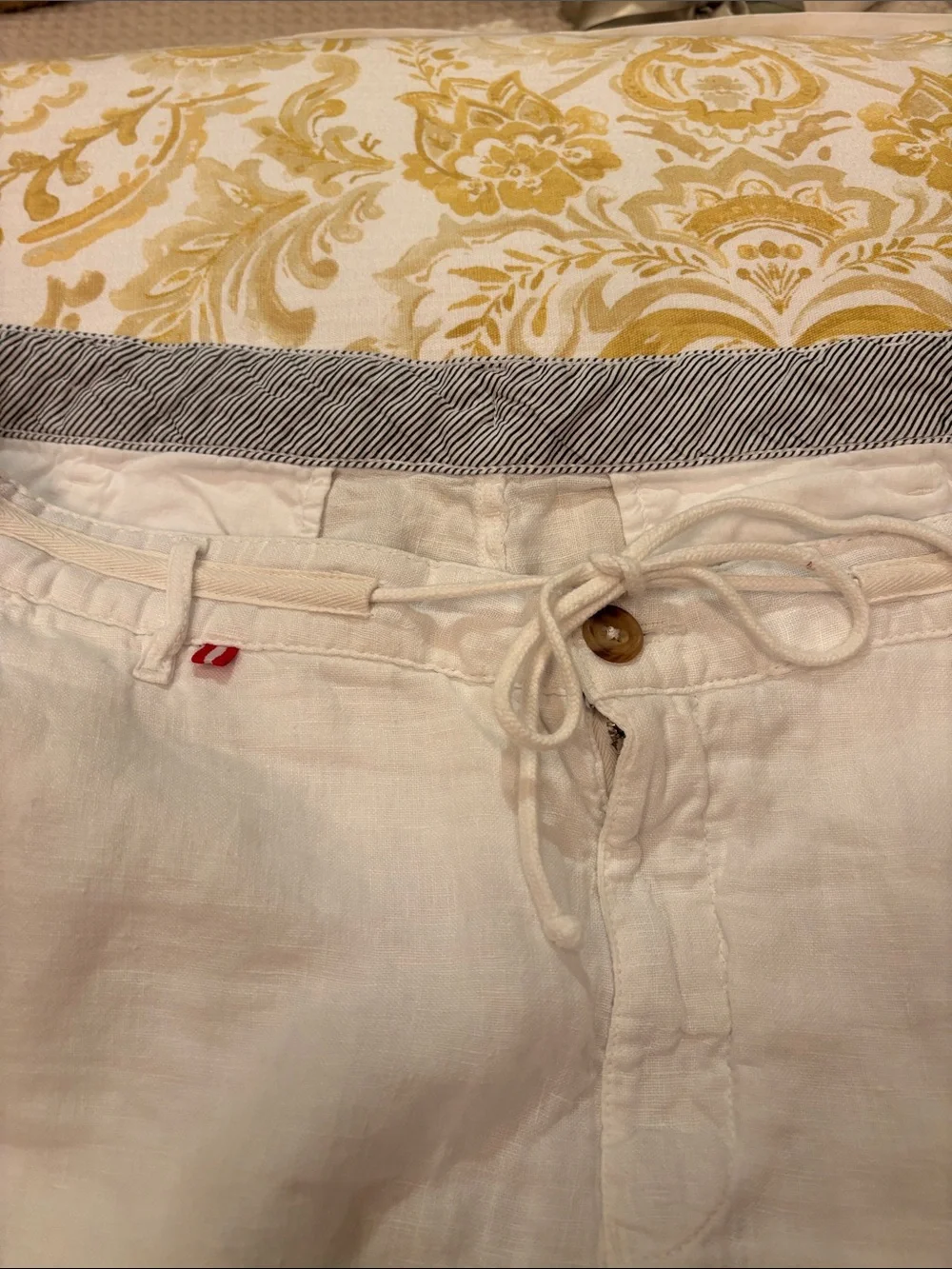 Men's White Linen Drawstring Chino Shorts